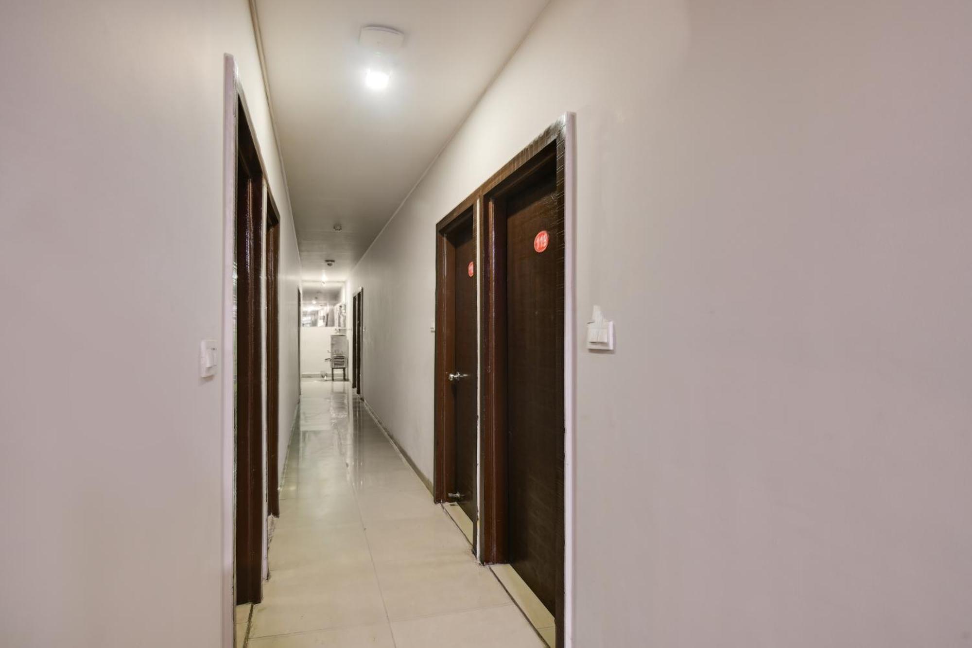 Townhouse Prime Stay Indore Exterior foto